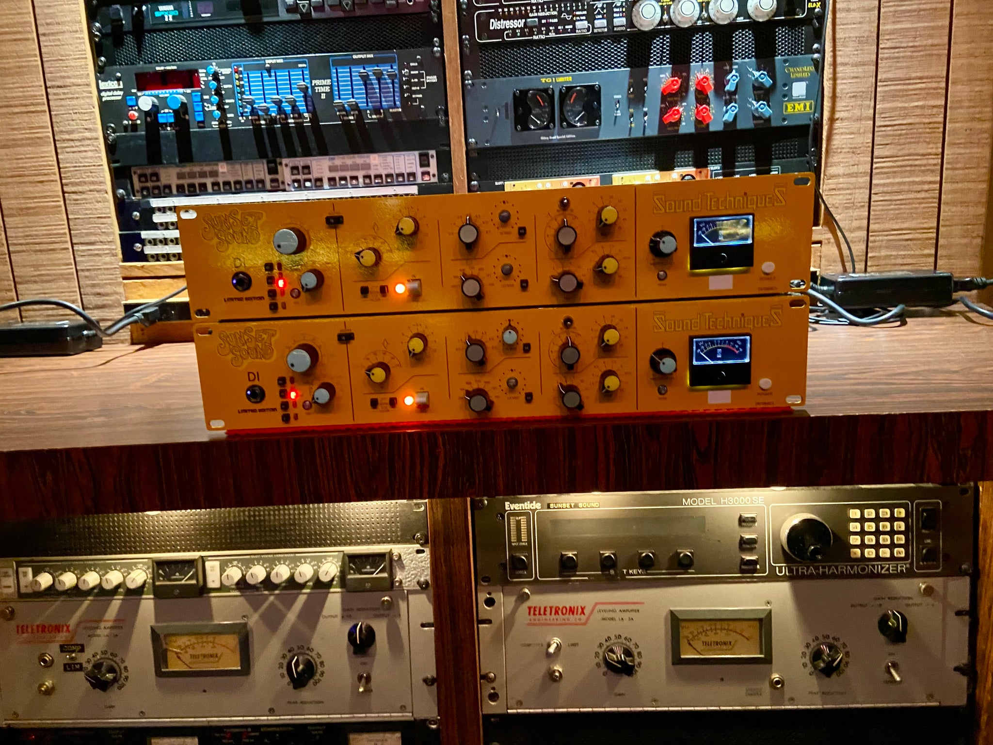 Sound Techniques Sunset Sound Limited Edition Channel Strip